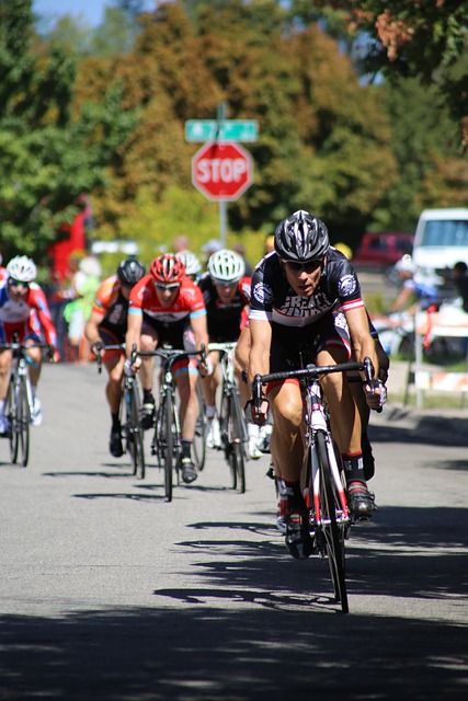 易总价约为 易总价约为