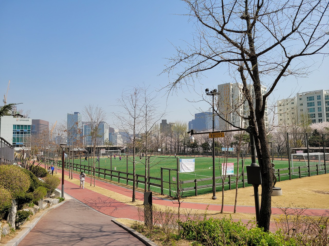 而一些過去 而一些過去